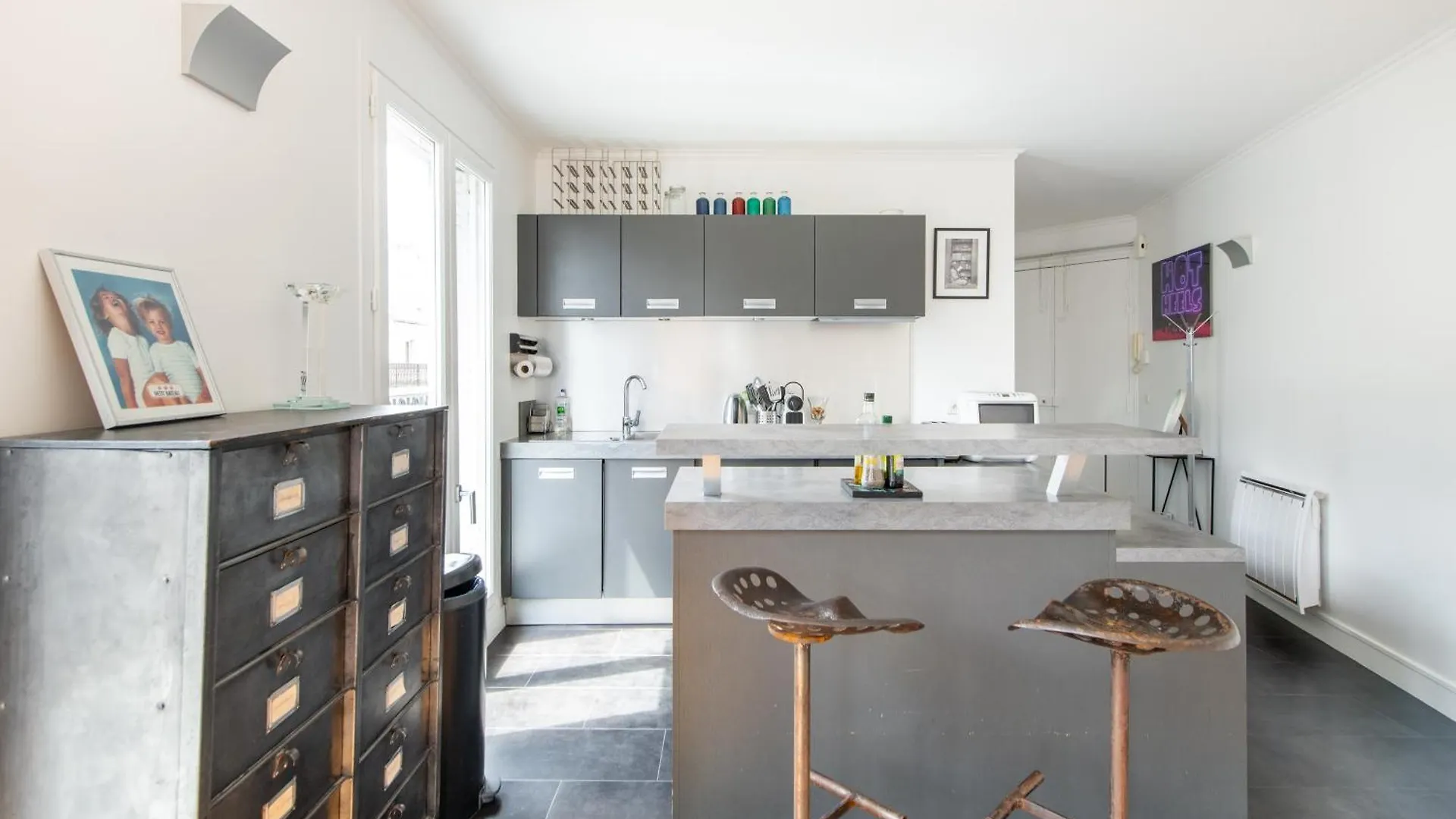 Geranimus Parisian Charm Apartment 0*, Paris