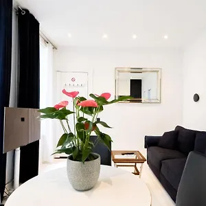 Luxury Les Champs-elysees Paris